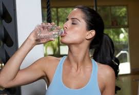 Aku inginnn bapakkk berhubungan badan dengan tubuhku malam ini. Air Yang Diminum Hari Ini Akan Keluar Dari Tubuh 10 50 Hari Lagi