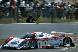 Thousands of them were on the pitlane to congratulate the winners 🥂 🍾official youtube c. Die Grossten Toyota Dramen Bei Den 24h Le Mans