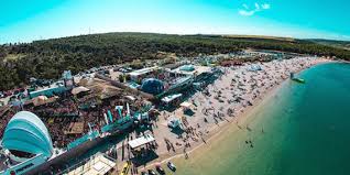 Official zrce beach instagram twitter: Zrce Beach Bei Novalja In Kroatien Ende Mai 2016 Was Kosten Die Tickets An Der Abendkasse Wahrend Den Festivals Party Club Spring Break