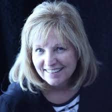 Joni Weaver's Instagram, Twitter & Facebook