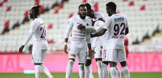 Türkiye'ye gelişi boupendza'yı gol makinesine dönüştürdü. Akintola On Target As Gabon S Boupendza Scores Four In Hatayspor Win Over Antalyaspor Sports News Feed