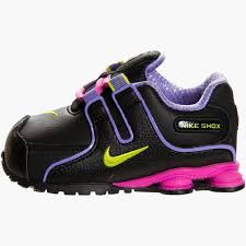 Grils Toddler Nike Shox Nz Running Gianna Has These In White To Big For Her Maybe Next Month Or So They Will Fit Baby Girl Shoes Kid Shoes Baby Nike