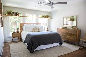 Episode 15 The Giraffe House Magnolia Fixer Upper Bedrooms Master Bedroom Furniture Home Bedroom