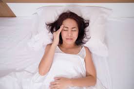 Usahakan untuk tidur malam yang cukup. Berbagai Pilihan Obat Sakit Kepala Alami Yang Sudah Ada Di Rumah Kegunaan Efek Samping Interaksi Hello Sehat