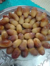 رطب عراقي اسمه ش ك ر Date Recipes Food Fruit