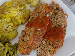 Bake a 3 lb meatloaf for about 1 hour. How Long To Cook A 2 Lb Meatloaf At 375 How To Make Meatloaf From Scratch Kitchn Mix All Ingredients In A Large Mixing Bowl And Similar To How I
