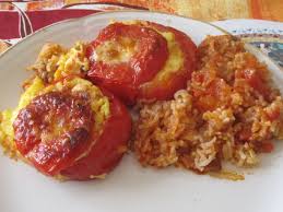 Tomates Farcies Facon Quiche Sur Lit De Riz La Cuisine Au Village Tomates Farcies Tomates Recettes De Cuisine