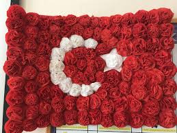 Vatanseverlik Degerimiz Icin Yapilan Turk Bayragi Ortaokul Sanati Bayrak Arilar