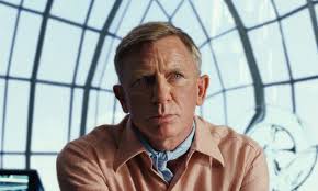 Queer's Daniel Craig: Not my place to represent LGBT community