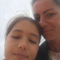 Amanda Zera's Instagram, Twitter & Facebook