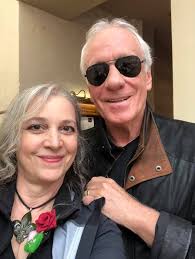 Thank you to everyone who came and saw one of our Marillion Weekends and  thank you to everyone who has bought one of my books. And special thanks to  those of you