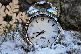 Нововведения в федеральный закон об исчислении времени отменили переход на постоянное летнее время, решение о котором было принято в 2011 году. Perehod Na Letnee Vremya Kuda Nado Bylo Perevodit Strelki Chasov