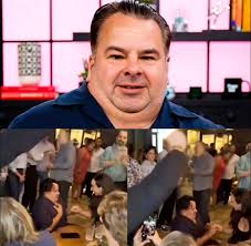 Man acts like a jerk in relationship