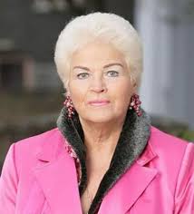 Who would win Gorr the god butcher or Pat Butcher Location: Albert square  To the death No prep time