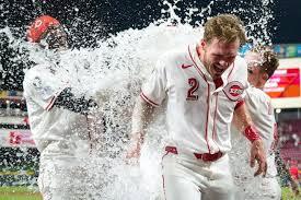 Rojos vs. Dodgers: ¿Quién Ganó el Cambio de Gavin Lux? Análisis Detallado - Imagen principal del artículo