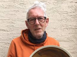 Derry ceramic artist Tom easing off the potter's wheel after 50 years