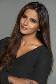 Just dropping new headshots 😌