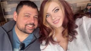 Deidre Corwin's Instagram, Twitter & Facebook