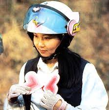 モモレンジャー ペギー松山 演 小牧りさ in 秘密戦隊ゴレンジャー 1975年 1977年 特撮ヒロイン画報 ゴレンジャー レンジャー 萩原 佐代子