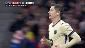 Cambio al 36' e 4-0 allo scadere: incubo Barcellona al Metropolitano
