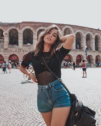 Angie costa is an actress, known for bem me quer (2020), escola dos youtubers ep3 magia de natal (2018) and sou menino para ir (2018). Windoh Idade Windoh Bio Facts Family Famous Birthdays