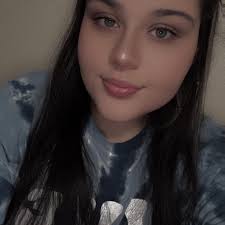 Congratulations to Meah Sims, recipient of the 2017 African American  Honorary Service Award. Meah is a senior at Jewel M. Sumner High School who  constantly makes an impact