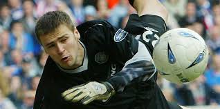 Si ferry meets david moyes life as a football manager at preston everton man utd. Chris Sutton Says Celtic Should Sign David Marshall Read Celtic