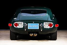 ultra rare 1970 toyota 2000gt up for sale in japan carscoops トヨタ2000gt トヨタ スープラ