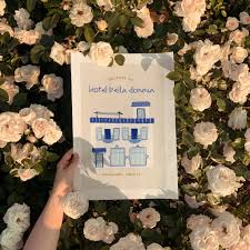 Hotel bella donna print