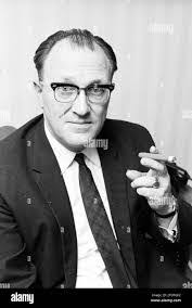 Louis Koller's Instagram, Twitter & Facebook