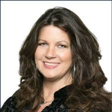 Renee Easley's Instagram, Twitter & Facebook