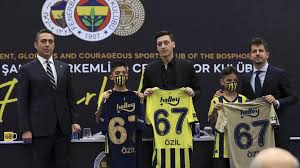 Maybe you would like to learn more about one of these? Mesut Ozil In Imzaladigi 3 Forma 36 Bin 50 Avroya Satildi