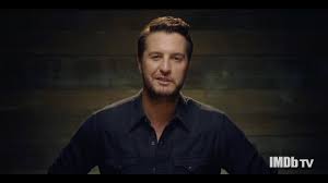 Luke bryan says his mom turned on the charm while filming her cameo in his one margarita video. Luke Bryan Finds His Purpose Through His Years Of Family Loss People Com