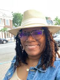 Hello from Detroit, MI. Looking for trips, tips and events, excited to be  in the group!!! ✈️🚄🚢