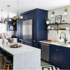 Breegan jane outfitted this kitchen with three. 10 Kitchen Cabinet Topper Ideas Indo Kitchen Set