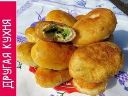 тесто для пирожков с луком и яйцом без дрожжей Recept Pirozhki S Lukom I Yajcom Drozhzhevoe Testo Dlya Zharki I Vypechki Costav Dlya Testa Moloko Teploe Yajca Muka Drozhzhi Suhie S Eda Idei Dlya Blyud Vypechka