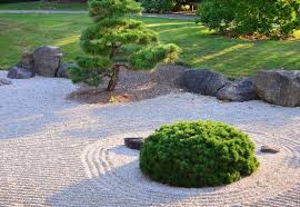 Feng shui garten gestalten sichschutzzaun bambusstangen steine. Feng Shui Garten Anlegen Tipps Ideen Fur Jeden Garten