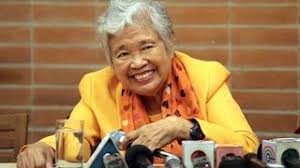 Explore 9gag for the most popular memes, breaking stories, awesome gifs, and viral videos on the internet! Palace Briones Won T Allow Irregularities In Deped Amid Textbook Fiasco Youtube