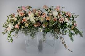 Funeral casket sprays or funeral flowers for casket are a crucial design for any kind of funeral service. Funeral Flowers Funeral Flower Arrangements Funeral Flowers Casket Flowers
