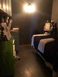 Cool springs laser aesthetic & skincare center is located at: Coolsprings Laser Aesthetic Skincare Center 330 Mayfield Dr D2 Franklin Tn Medical Spas Mapquest