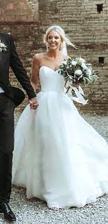 30 Simple Wedding Dresses For Elegant Brides Simple Wedding Dresses Ball Gown S In 2020 Petite Wedding Dress Wedding Dresses Simple Wedding Dresses