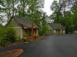 The cabins at white sulphur are the perfect getaway to the mountains, wine country or to mayberry. The Cabins At White Sulphur Springs Cottage Reviews Mount Airy Nc Tripadvisor