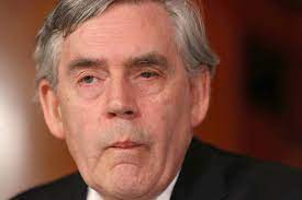 Royal staff 'accused crew filming gordon brown of trespassing on public street' in scotland we have a parliament which has a majority of members who are for independence. Uk Ex Pm Gordon Brown Says Indian Origin Surgeon Saved Him From Blindness