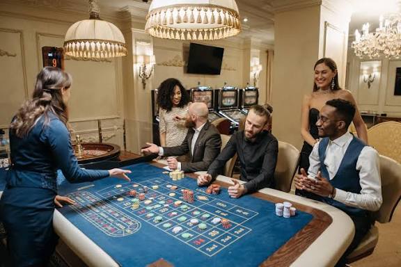 Gaming Table Photos, Download The BEST Free Gaming Table Stock Photos & HD Images