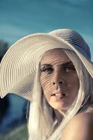 Dennis Lapre's Instagram, Twitter & Facebook