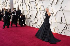 Wer die oscars abgeräumt habt muss ich euch glaub ich nicht auflisten, das tut schon jede zweite #oscars #red carpet #roter teppich #müde #skywardproduction #tonstudio #soundrecording. Oscars 2019 All The Pictures News Red Carpet Looks Porter