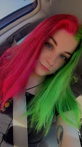 Who has an Apple Music playlist with songs from all the artists performing  at Greyday this year?