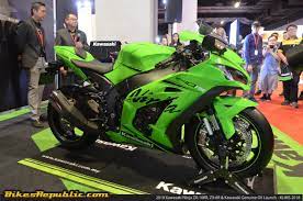 Kawasaki offers 17 new bike models and 5 upcoming. 2019 Kawasaki Ninja Zx 10rr Zx 6r Now In Malaysia From Rm79 900 Bikesrepublic