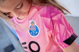 — fc porto (@fcporto) june 25, 2021. Fc Porto On Twitter O Fc Porto Para Todos Camisola Rosa De Crianca Ja Disponivel Https T Co W6gyudvxpc Fcporto Nacaoporto