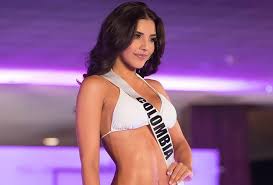 A esta hora se lleva a cabo la coronación de miss universo en su edición número 66 en las vegas, negada, en donde representantes de 95 países del mundo se enfrentarán a diversas pruebas para convencer al jurado. Calena Laura Gonzalez Le Entrego A Colombia Sexto Virreinato De Miss Universo Noticiero 90 Minutos